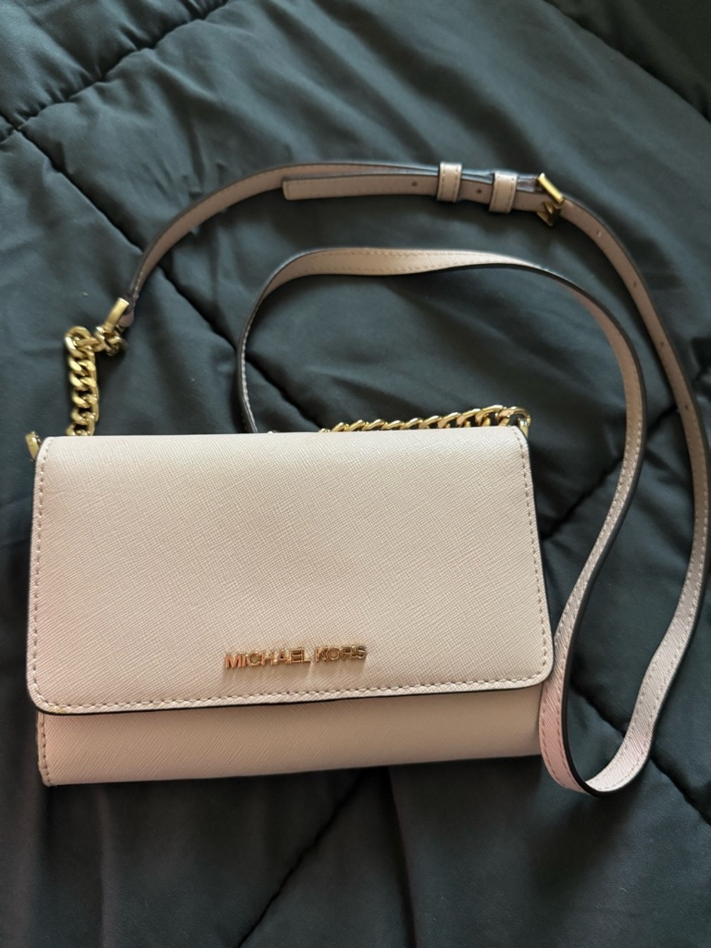 MICHAEL KORS Blush Pink Crossbody Wallet with Gold Hardware